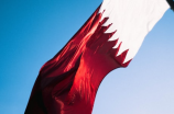 卡塔尔国旗(卡塔尔国旗：象征着独立与繁荣的标志)